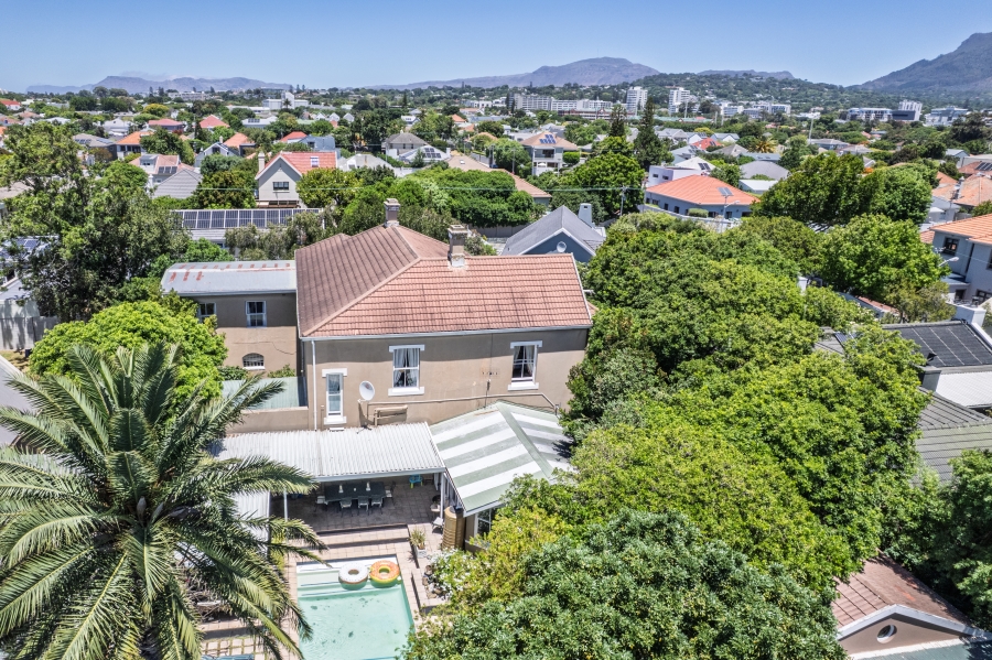 4 Bedroom Property for Sale in Claremont Western Cape